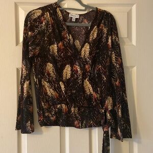 Veronica M rap style print top and fall colors